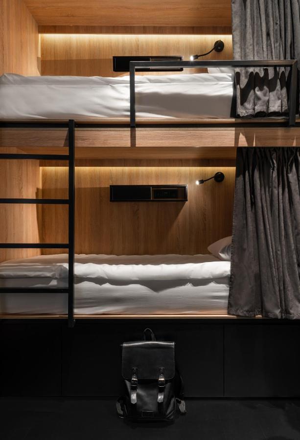 Globe Runner Hostel كييف المظهر الخارجي الصورة