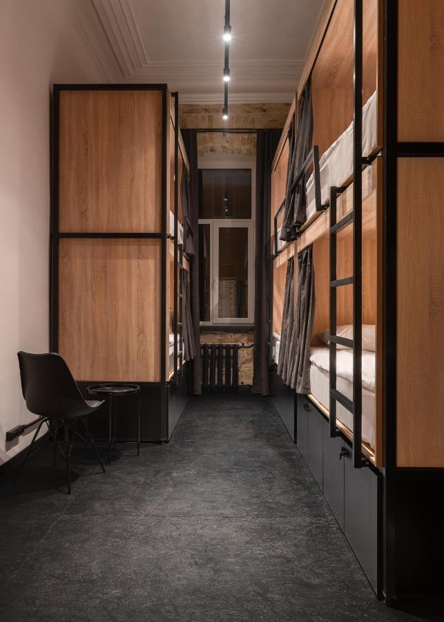 Globe Runner Hostel كييف المظهر الخارجي الصورة