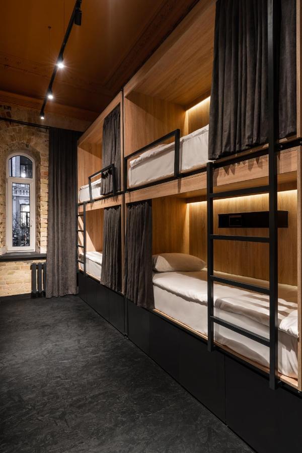 Globe Runner Hostel كييف المظهر الخارجي الصورة