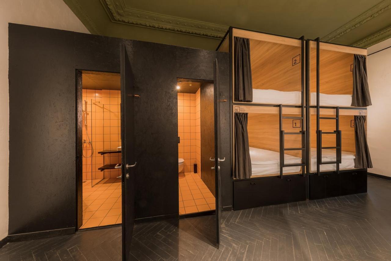 Globe Runner Hostel كييف المظهر الخارجي الصورة