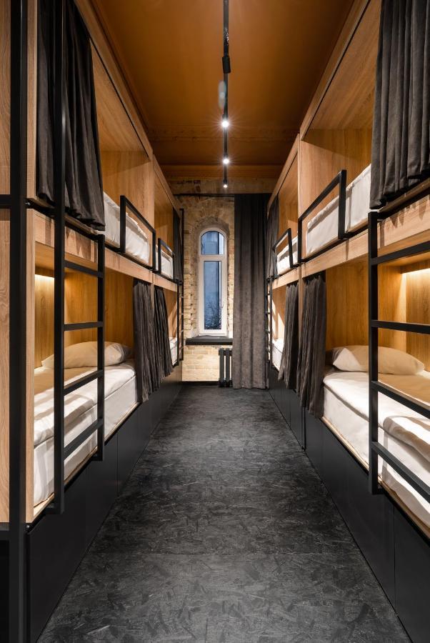 Globe Runner Hostel كييف المظهر الخارجي الصورة