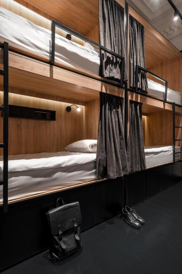 Globe Runner Hostel كييف المظهر الخارجي الصورة