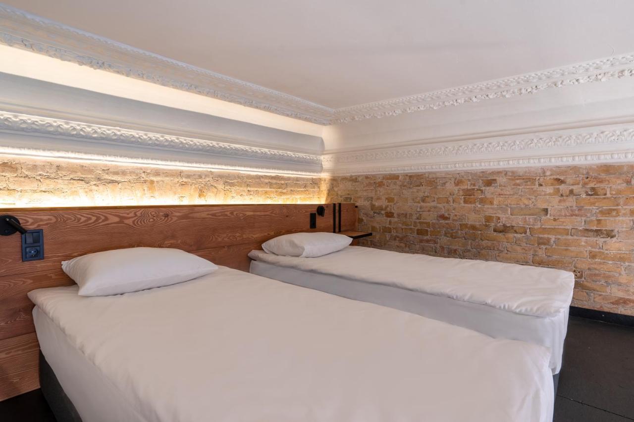 Globe Runner Hostel كييف المظهر الخارجي الصورة